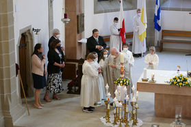 Feier der 1. Heiligen Kommunion in Sankt Crescentius (Foto: Karl-Franz Thiede)